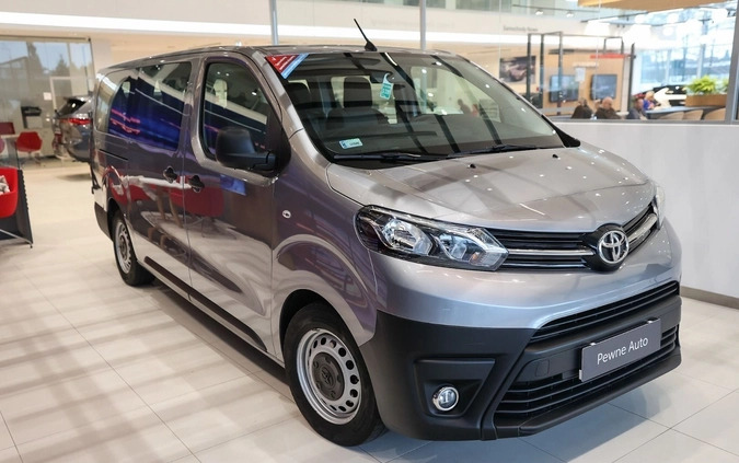 Toyota Proace Verso cena 129850 przebieg: 115233, rok produkcji 2020 z Sopot małe 596